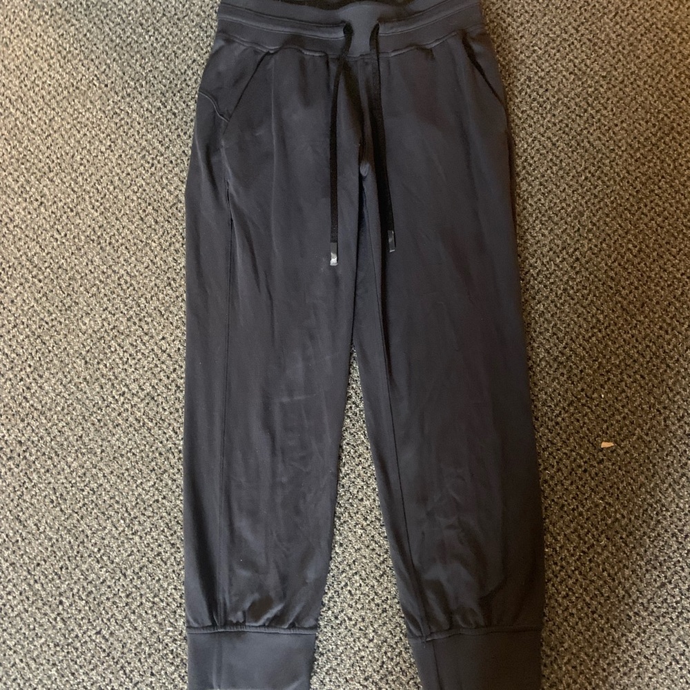 Lululemon joggers